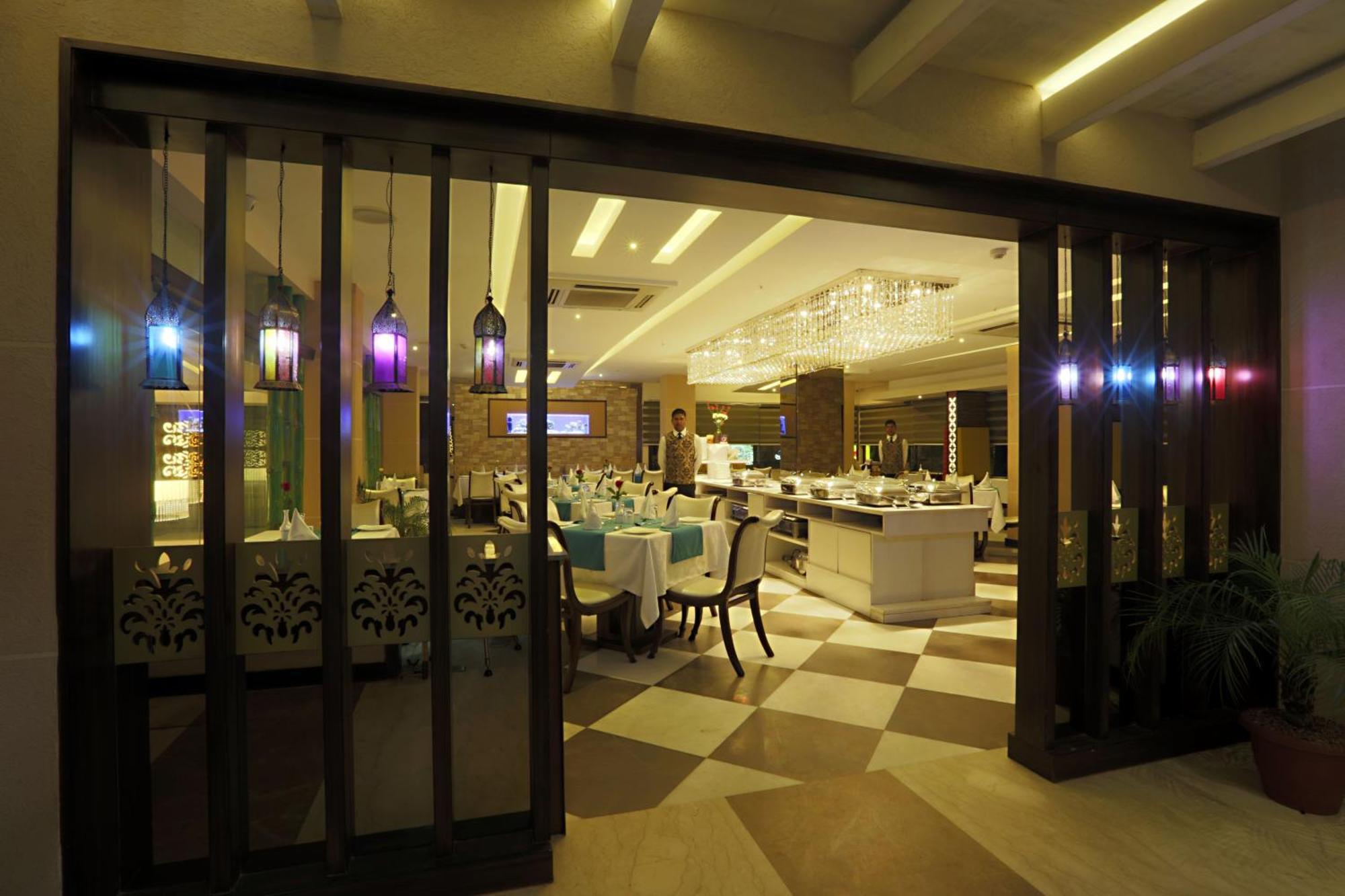 Hotel West End Igi Delhi Airport